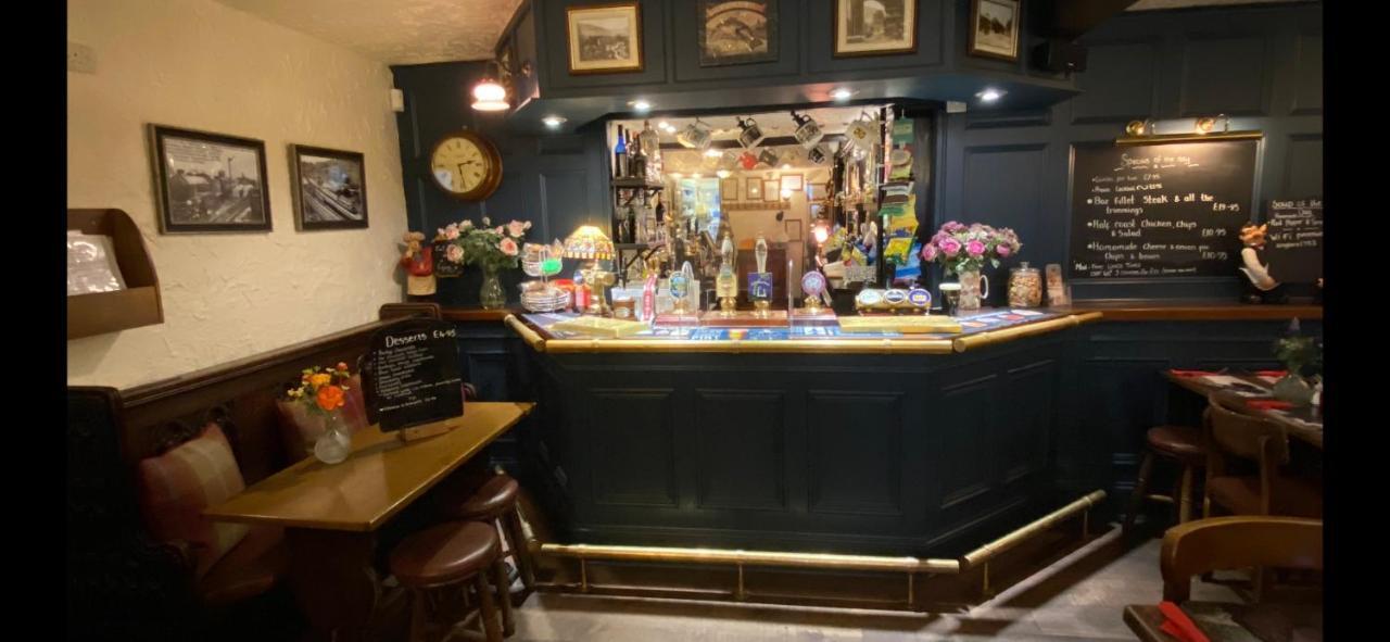 Anglers Rest * Millers Dale